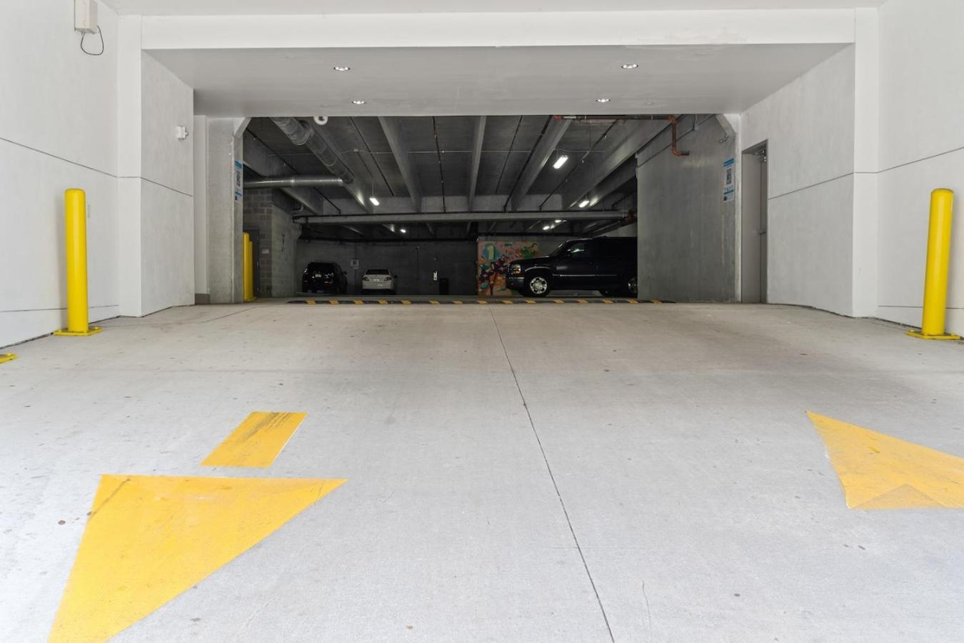 Tropicana Field 2 Bed In Dwtwn With Free Parking Apartment St. Petersburg Luaran gambar