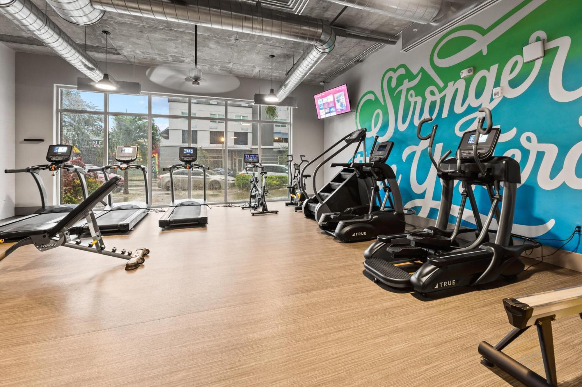 Tropicana Field 2 Bed In Dwtwn With Free Parking Apartment St. Petersburg Luaran gambar