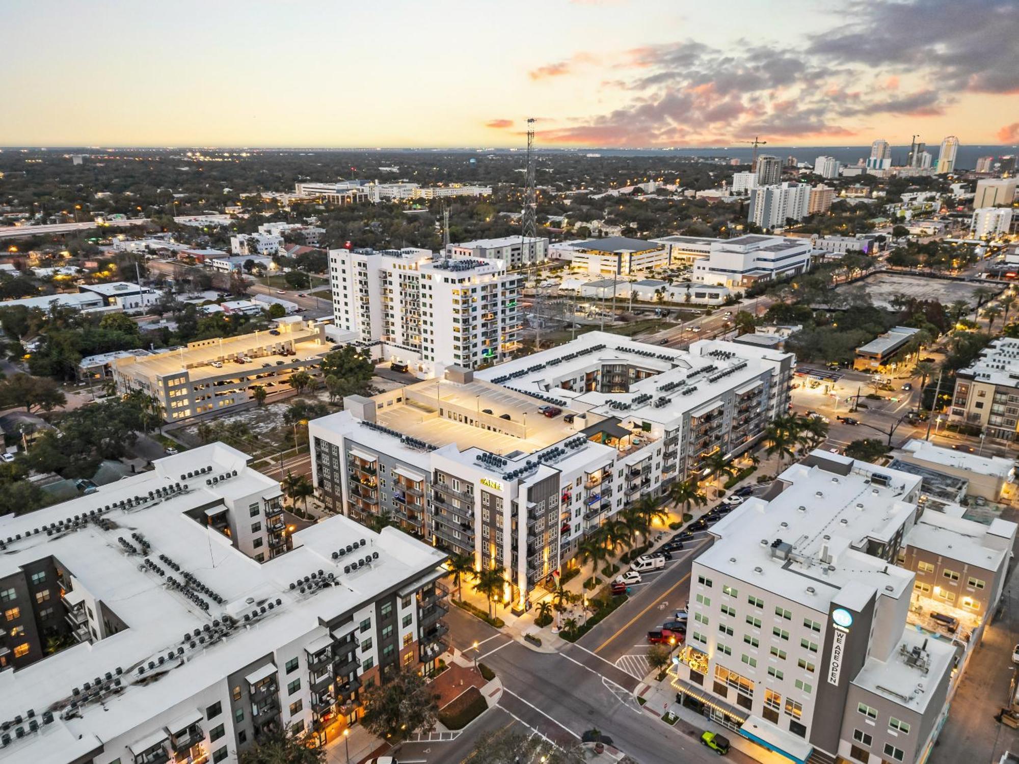 Tropicana Field 2 Bed In Dwtwn With Free Parking Apartment St. Petersburg Luaran gambar