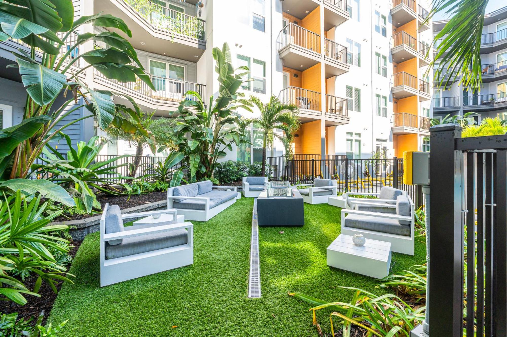 Tropicana Field 2 Bed In Dwtwn With Free Parking Apartment St. Petersburg Luaran gambar